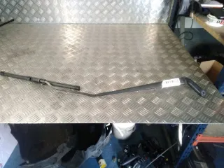 Bras d'essuie-glace avant droit - PEUGEOT 206 - 81110302129075