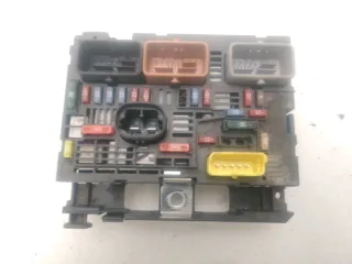 Bsm (Boitier Servitude Moteur) - PEUGEOT 308 1 PHASE 2 - 13212111156121