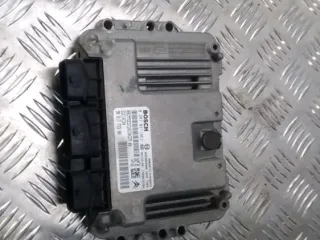 Calculateur Moteur - PEUGEOT 307 PHASE 1 - 13210501139853
