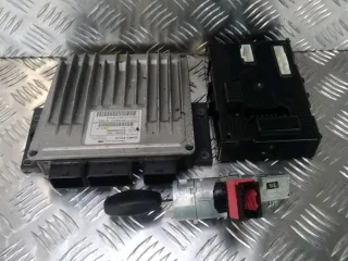 Calculateur Moteur - RENAULT CLIO 3 PHASE 2 - 13210501140795
