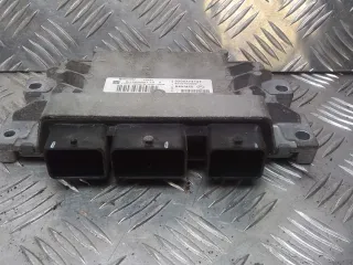 Calculateur Moteur - RENAULT TWINGO 2 PHASE 1 - 13210501127103