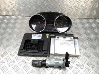 Calculateur Moteur - VOLKSWAGEN POLO 5 PHASE 2 - 13210501135618