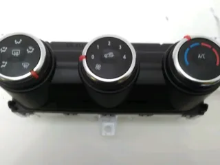 Commande De Chauffage - RENAULT CLIO 5 PHASE 1 - 40200301148154