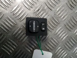 Commande de rétroviseur - TOYOTA COROLLA VERSO 2 PHASE 2 - 52710901129515