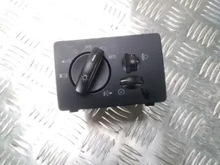 Commande Eclairage - FORD FOCUS 2 PHASE 2 - 40200401137399