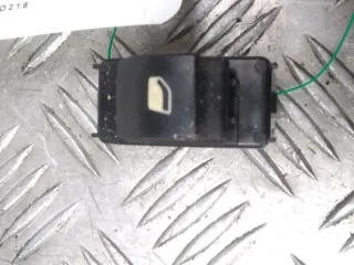 Commande lève-glace avant droit - CITROEN BERLINGO 2 PHASE 2 - 52710801139351