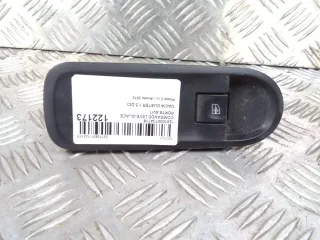 Commande lève-glace avant droit - DACIA DUSTER 1 PHASE 2 - 52710801122173