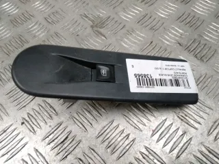 Commande lève-glace avant droit - RENAULT CAPTUR 1 PHASE 1 - 52710801138565