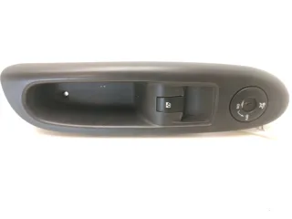 Commande lève-glace avant droit - RENAULT CLIO 2 PHASE 2 - 52710801151177