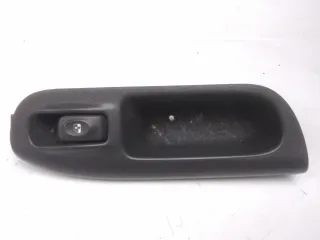Commande lève-glace avant droit - RENAULT SCENIC 1 PHASE 2 - 52710801122574