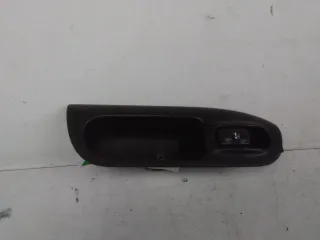 Commande lève-glace avant droit - RENAULT SCENIC 1 PHASE 2 - 52710801124553