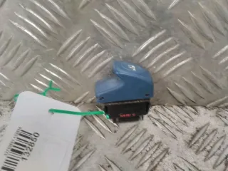 Commande lève-glace avant droit - RENAULT TWINGO 1 PHASE 1 - 52710801132850