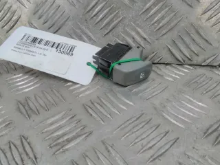 Commande lève-glace avant droit - RENAULT TWINGO 1 PHASE 3 - 52710801130069