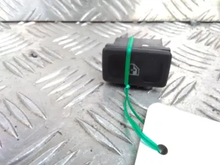 Commande lève-glace avant droit - VOLKSWAGEN POLO 3 PHASE 1 - 52710801128397