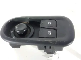 Commande lève-glace porte avant gauche - RENAULT KANGOO 2 PHASE 1 - 52714201152174
