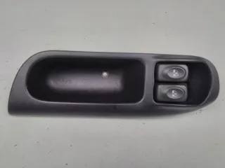 Commande lève-glace porte avant gauche - RENAULT SCENIC 1 PHASE 2 - 52714201121889