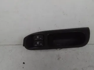 Commande lève-glace porte avant gauche - RENAULT SCENIC 1 PHASE 2 - 52714201124553