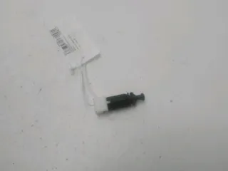 Contacteur De Stop Sur Pedale - RENAULT TWINGO 1 PHASE 3 - 33340303153813