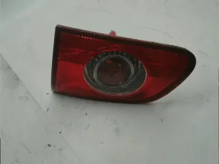 Feu arrière de hayon droit - VOLKSWAGEN PASSAT 5 SW - 80900601115077