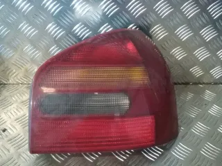 Feu arrière droit - AUDI A3 1 8L PHASE 1 - 80900801134248