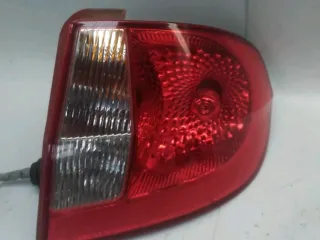 Feu arrière droit - HYUNDAI GETZ PHASE 2 - 80900801132257
