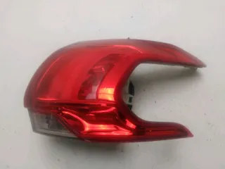 Feu arrière droit - PEUGEOT 2008 1 PHASE 1 - 80900801157208