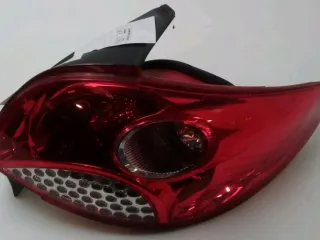 Feu arrière droit - PEUGEOT 206 + - 80900801148637
