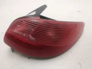 Feu arrière droit - PEUGEOT 206 PHASE 1 - 80900801153100