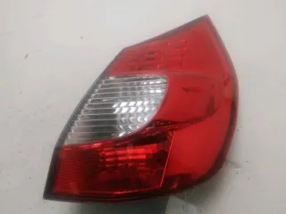 Feu arrière droit - RENAULT SCENIC 2 PHASE 2 - 80900801156316