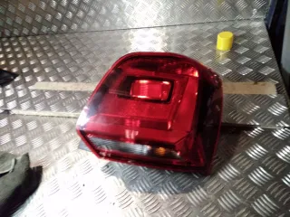 Feu arrière droit - VOLKSWAGEN POLO 5 PHASE 2 - 80900801129426