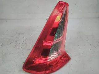 Feu arrière gauche - CITROEN C4 1 PHASE 1 - 80900901119481