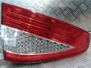 Feu arrière gauche - FORD MONDEO 3 PHASE 1 - 80900901138077