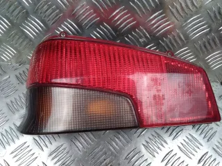 Feu arrière gauche - PEUGEOT 106 PHASE 1 - 80900901125597