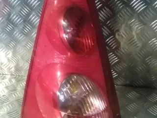 Feu arrière gauche - PEUGEOT 107 PHASE 1 - 80900901128087