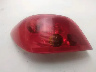 Feu arrière gauche - PEUGEOT 307 PHASE 1 - 80900901156847