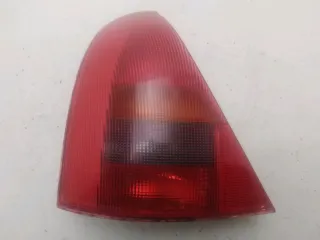 Feu arrière gauche - RENAULT CLIO 2 PHASE 1 - 80900901156168