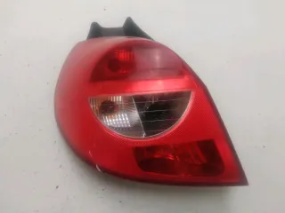 Feu arrière gauche - RENAULT CLIO 3 PHASE 1 - 80900901155747