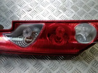 Feu arrière gauche - RENAULT KANGOO 2 PHASE 1 - 80900901147181