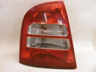 Feu arrière gauche - SKODA OCTAVIA 1 PHASE 2 - 80900901103431