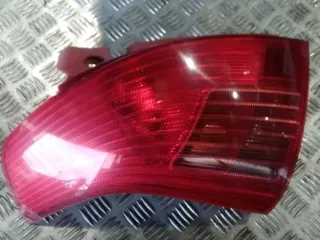 Feu arrière gauche - SUZUKI SWIFT 3 - 80900901146229