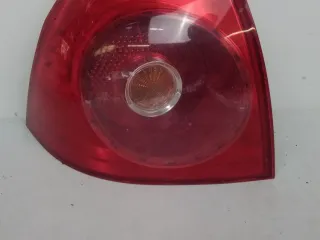 Feu arrière gauche - VOLKSWAGEN GOLF 5 - 80900901120772