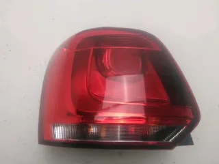 Feu arrière gauche - VOLKSWAGEN POLO 5 PHASE 1 - 80900901151929