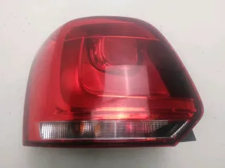 Feu arrière gauche - VOLKSWAGEN POLO 5 PHASE 1 - 80900901152197
