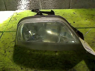 Phare Antibrouillard avant droit - FORD FOCUS 1 - 8080170110086047