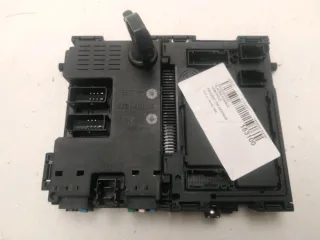 Platine fusible habitacle / Boitier de servitude /BSI - PEUGEOT 206 PHASE 1 - 16530201153100