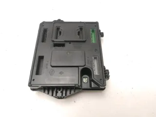 Platine fusible habitacle / Boitier de servitude /BSI - RENAULT MEGANE 3 COUPE PHASE 1 - 16530201149682