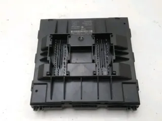 Platine fusible habitacle / Boitier de servitude /BSI - VOLKSWAGEN POLO 5 PHASE 1 - 16530201149674