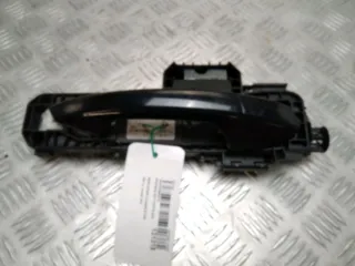 Poignée extérieure de porte avant droite - MERCEDES CLASSE A 3 W176 PHASE 1 - 52712401131318