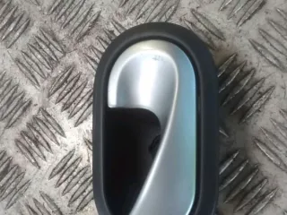 Poignée intérieure de porte arrière droite  - RENAULT SCENIC 2 PHASE 2 - 52721301145479