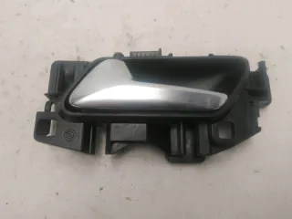Poignée intérieure de porte avant droite - PEUGEOT 5008 2 PHASE 1 - 52712701153885